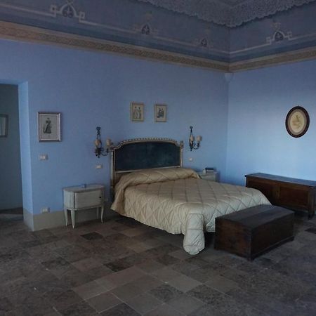 Palazzo De Fabritiis Bed & Breakfast Rosciano  Dış mekan fotoğraf