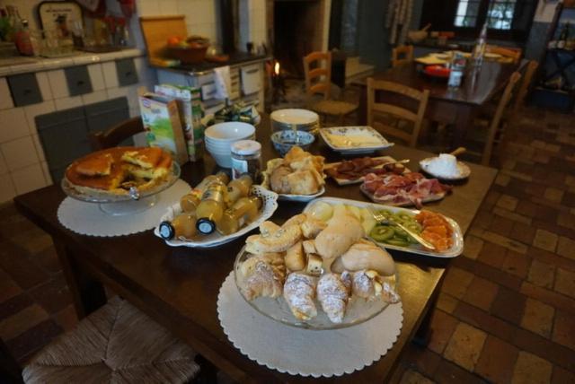 Palazzo De Fabritiis Bed & Breakfast Rosciano  Dış mekan fotoğraf