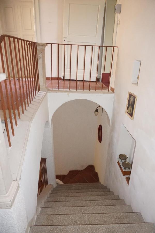 Palazzo De Fabritiis Bed & Breakfast Rosciano  Dış mekan fotoğraf