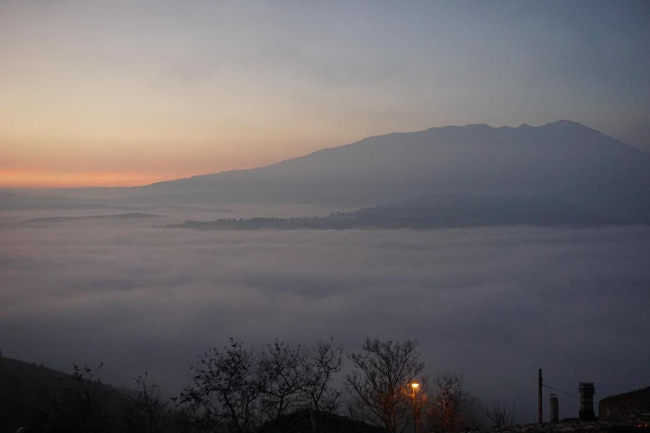Palazzo De Fabritiis Bed & Breakfast Rosciano  Dış mekan fotoğraf